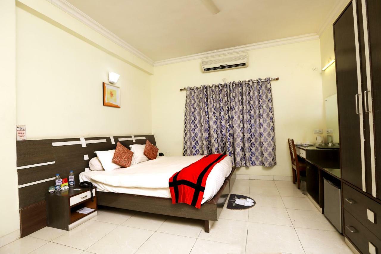 Hotel Radhika Regency Rourkela Exterior foto