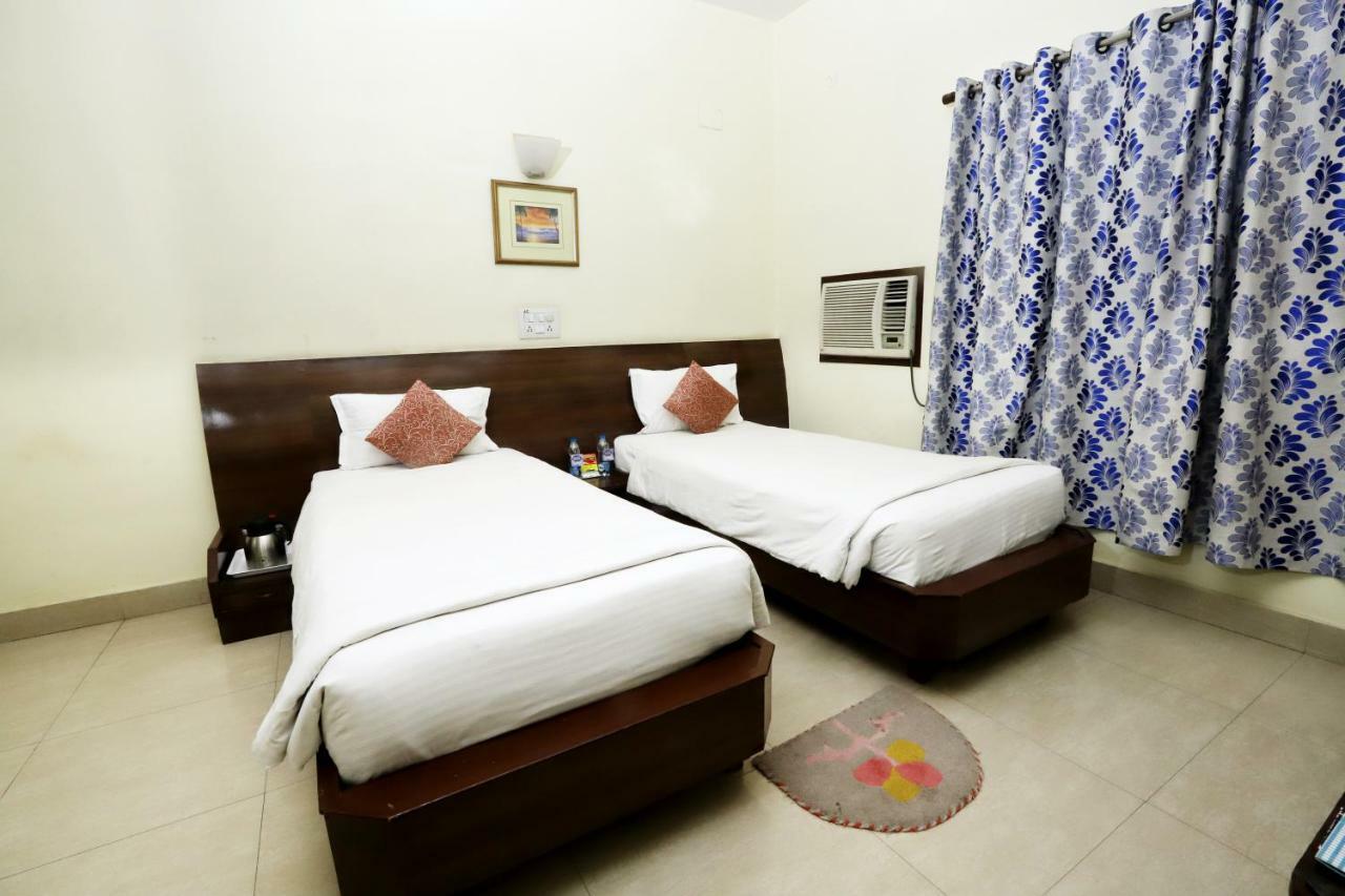 Hotel Radhika Regency Rourkela Exterior foto